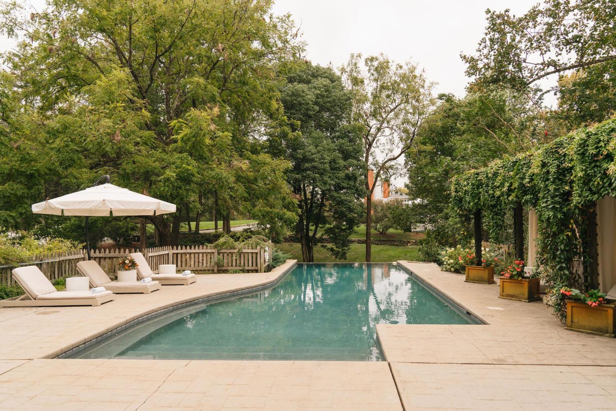 The Clifton Hotel Charlottesville Buitenkant foto