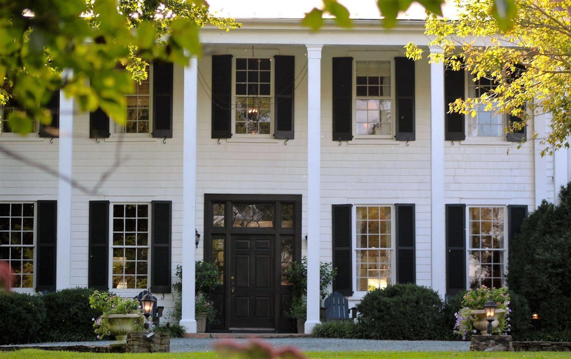 The Clifton Hotel Charlottesville Buitenkant foto